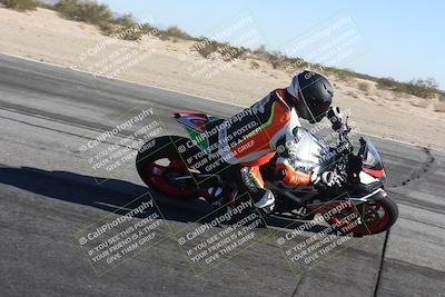 media/Dec-01-2025-Moto Forza (Mon) [[2daa91e15f]]/2-Intermediate Group/Session 4 (Turn 10 Inside)/